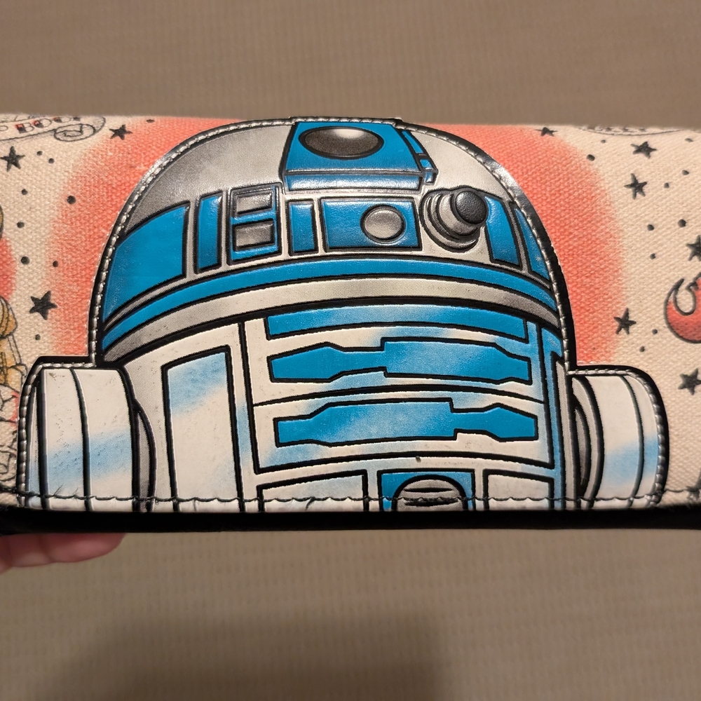 R2-D2 Themed Wallet